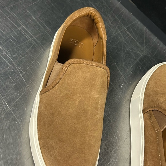 Ugg Slip On Sneakers Size 8 Women - Picture 7 of 11